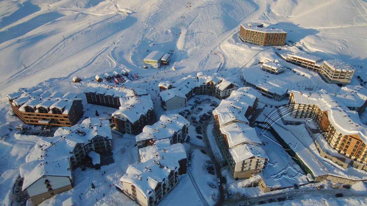 Hostel Near Ski Lift Gudauri Dış mekan fotoğraf